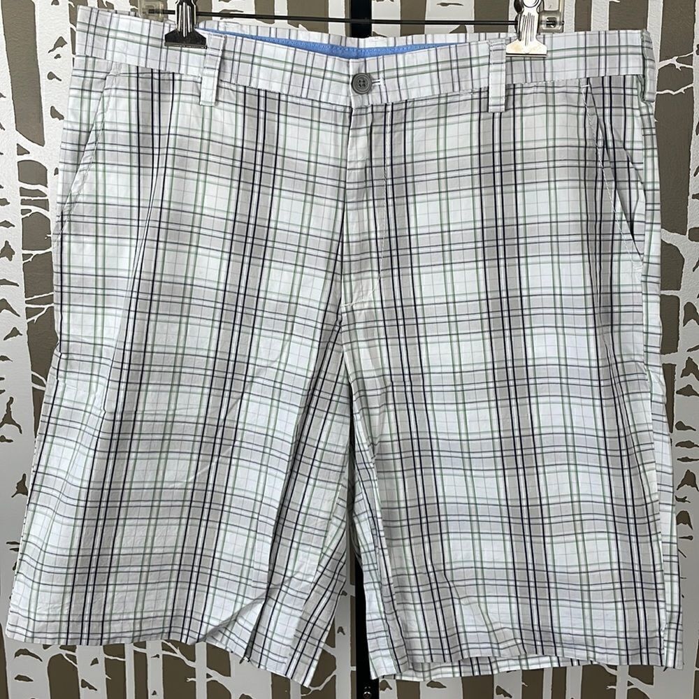 Mens Izod Flat Front Plaid Shorts sz 36